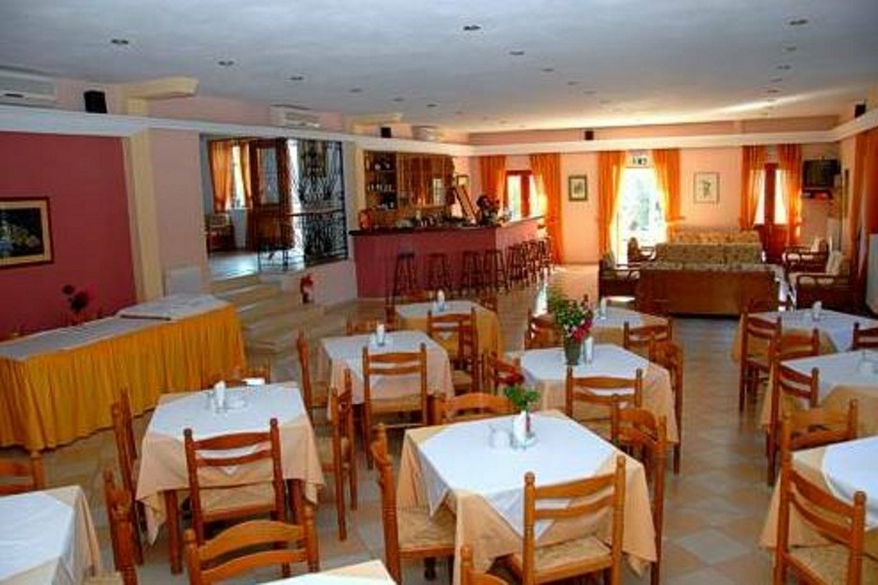 Hotel Amfitriti Molyvos Zewnętrze zdjęcie